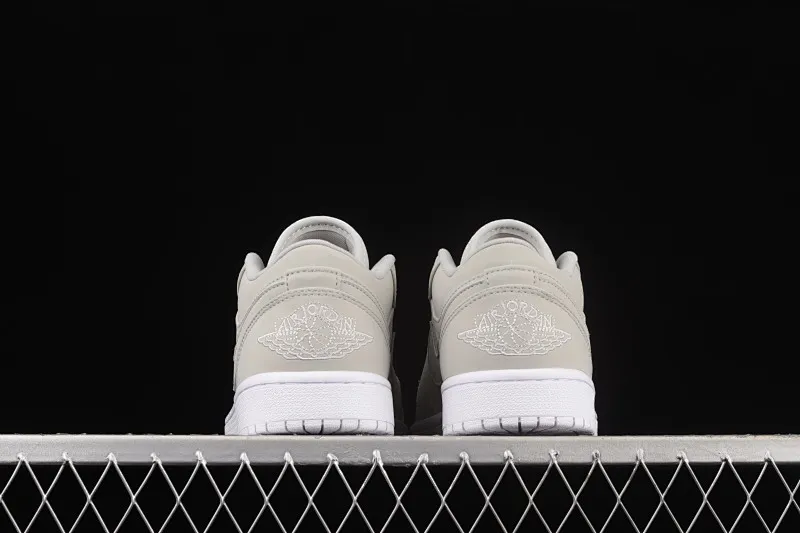 All categories Air Jordan Jordan series basketball shoes Air Jordan 1 Low Air Jordan 1 Low AJ1 Joe 1 low-top matte gray cultural and leisure sports sneakers DC0774-002